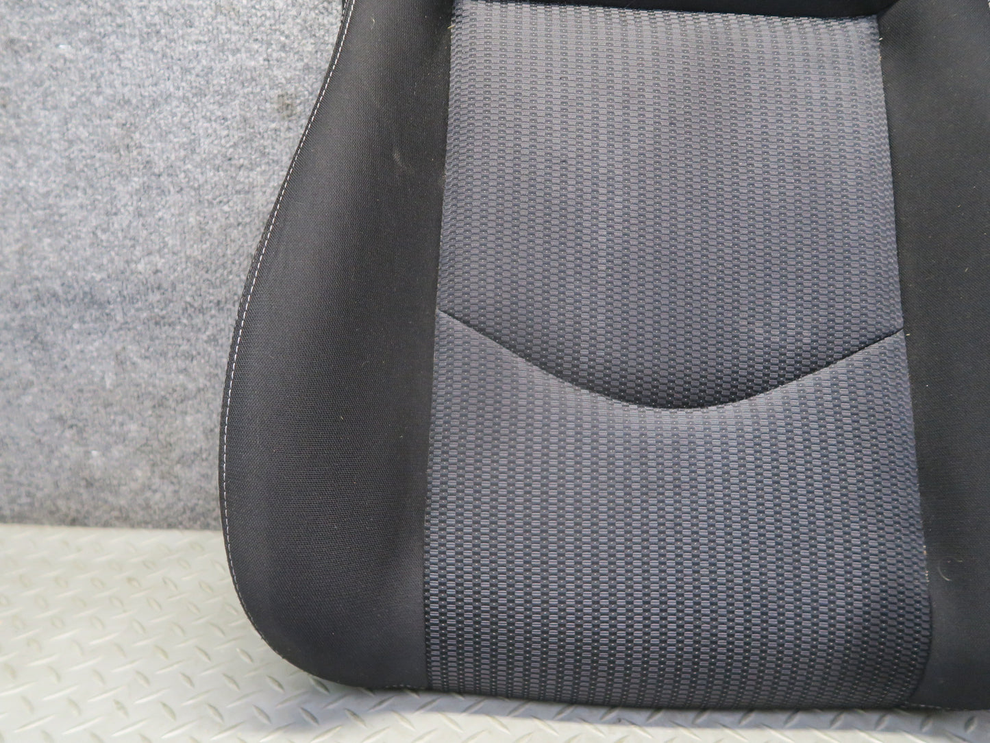 11-20 Nissan Z34 370Z Coupe Front Right Seat Lower Cloth Cushion Black 31K OEM