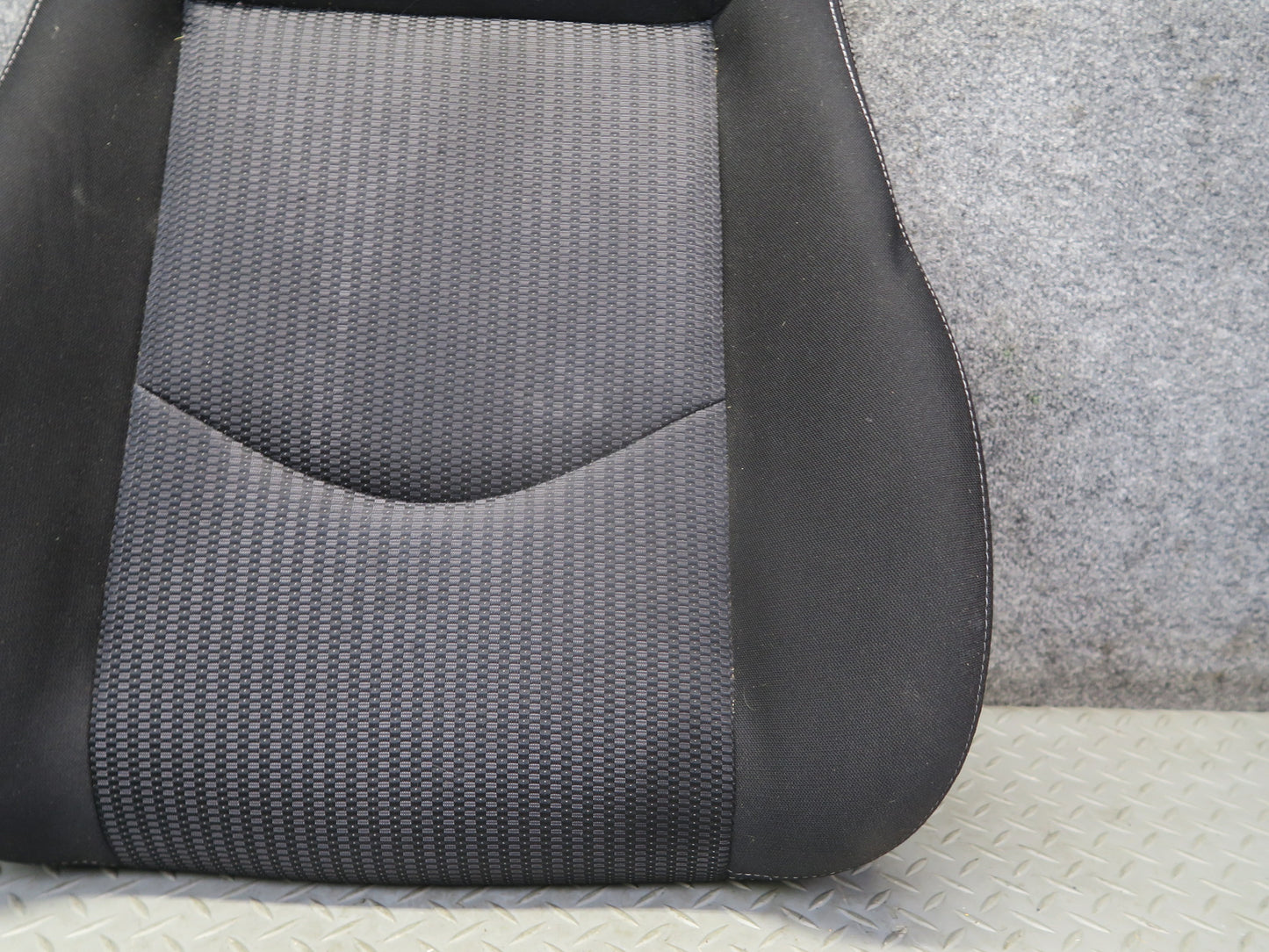 11-20 Nissan Z34 370Z Coupe Front Right Seat Lower Cloth Cushion Black 31K OEM