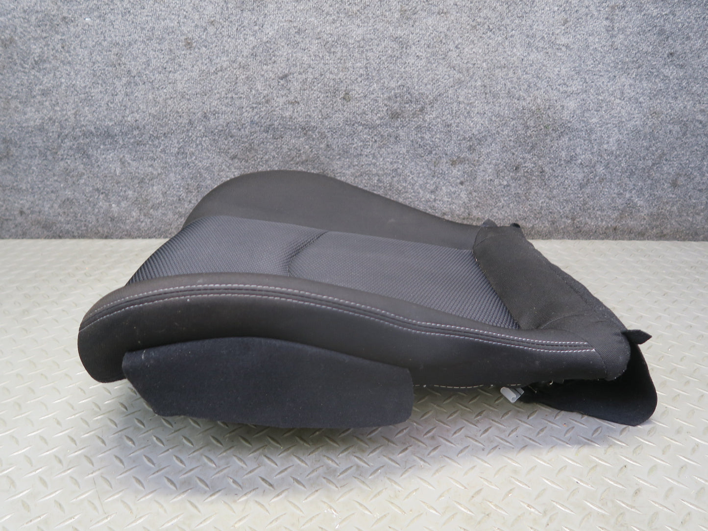 11-20 Nissan Z34 370Z Coupe Front Right Seat Lower Cloth Cushion Black 31K OEM