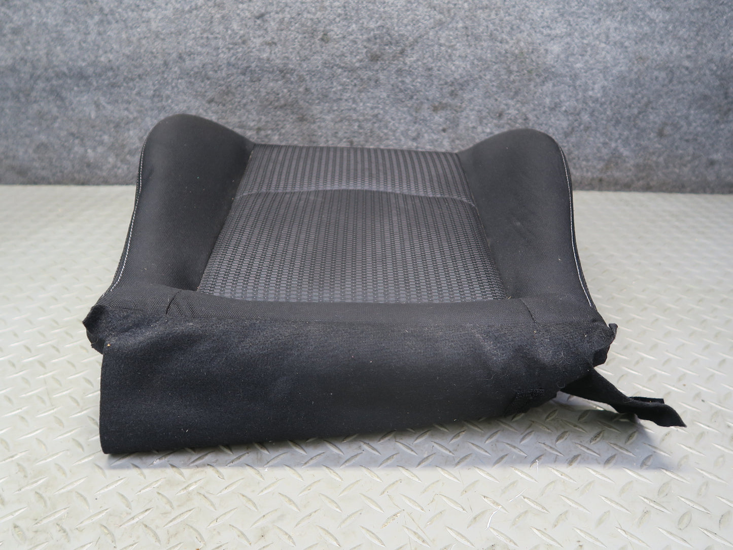 11-20 Nissan Z34 370Z Coupe Front Right Seat Lower Cloth Cushion Black 31K OEM