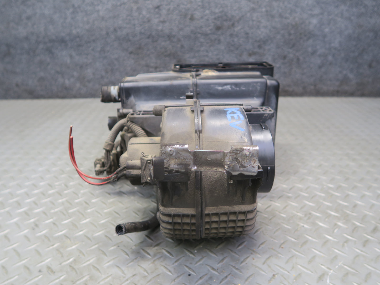 99-03 VW Eurovan T4 Front Hvac Blower Motor Climate Box 701820024B OEM