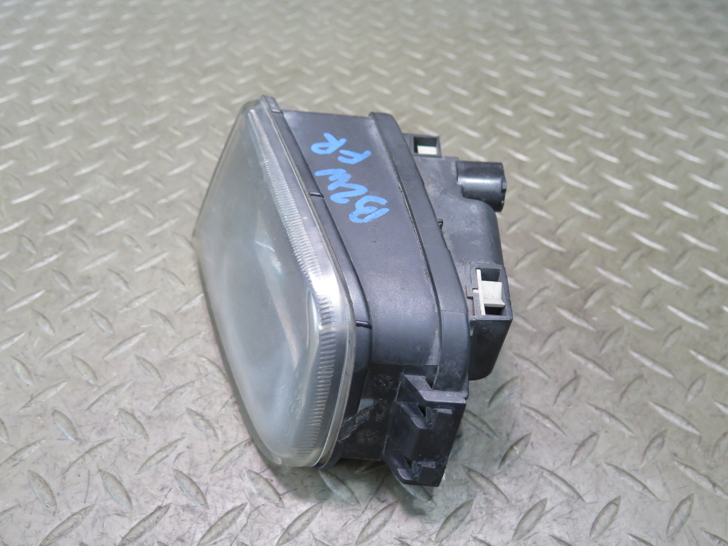 96-99 BMW E36/7 Z3 Front Right Fog Light Lamp 8360576 OEM
