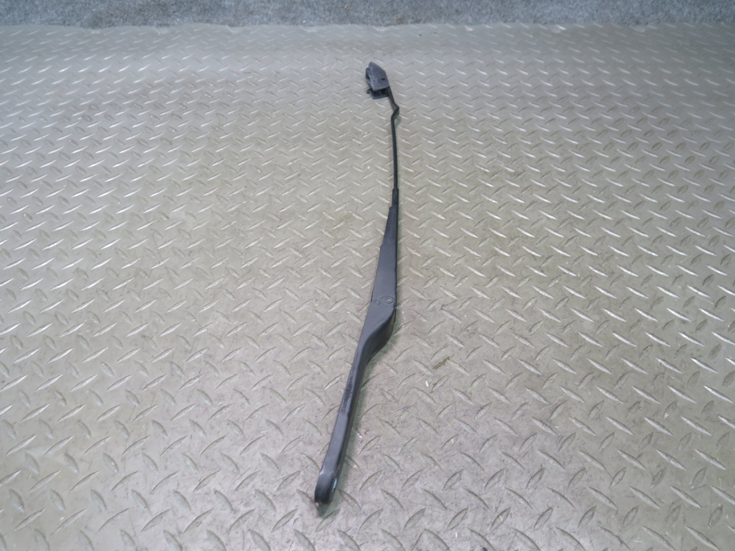 96-02 BMW E36/7 Z3 Set of 2 Front Left & Right Windshield Wiper Arm OEM