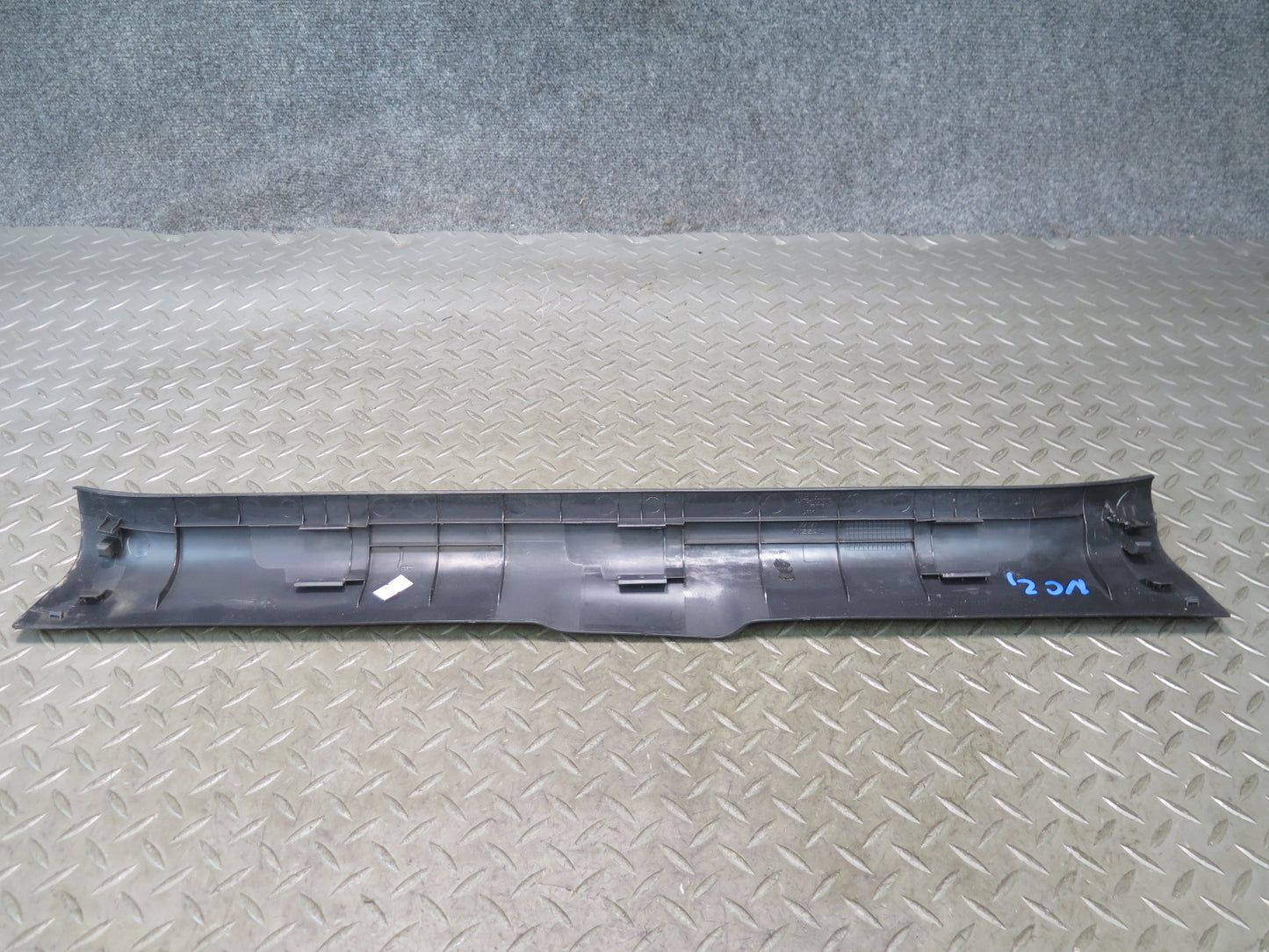 09-20 Nissan Z34 370Z Set of 2 Left & Right Door Sill Scuff Plate Trim Cover OEM