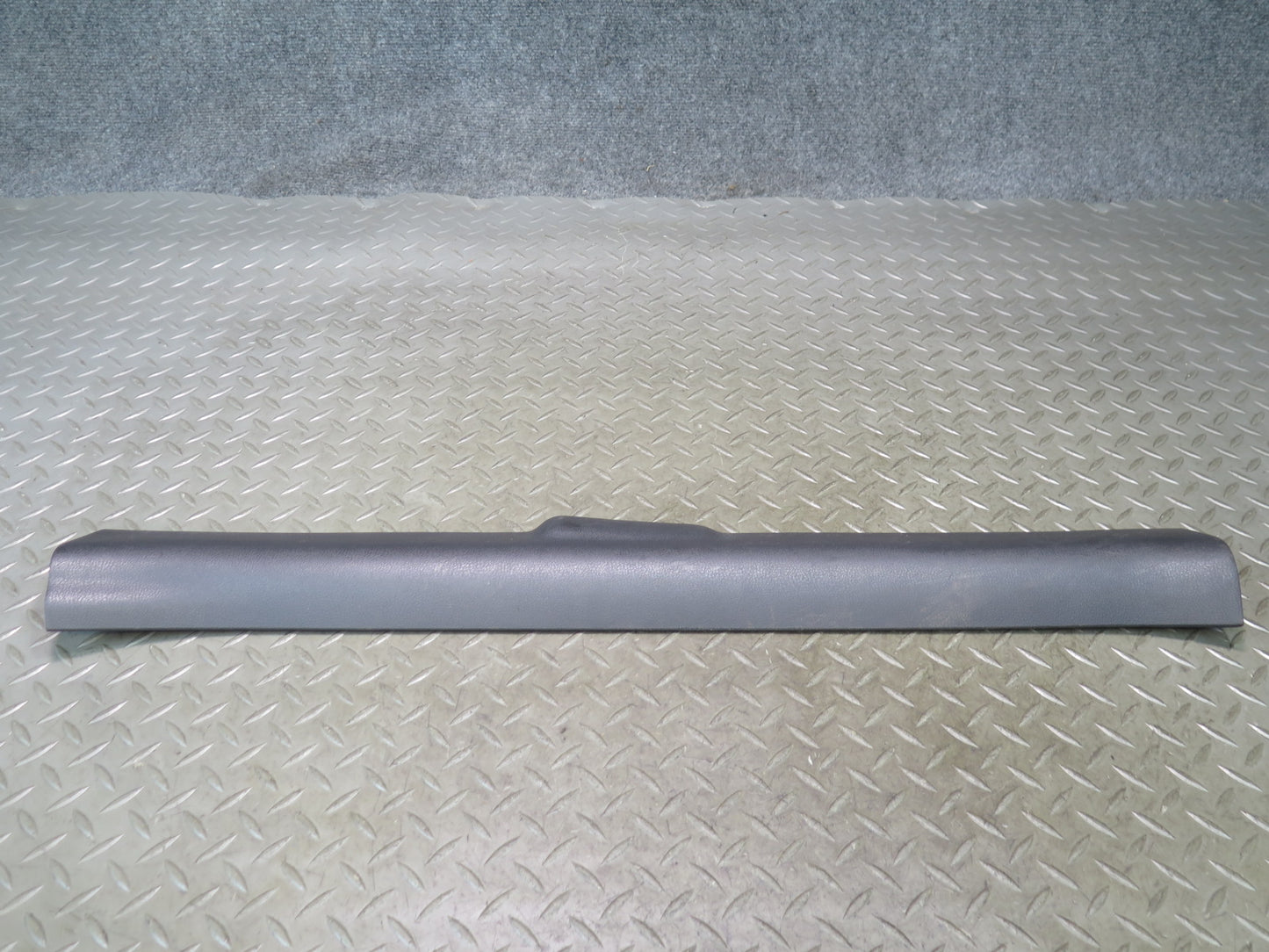 09-20 Nissan Z34 370Z Set of 2 Left & Right Door Sill Scuff Plate Trim Cover OEM