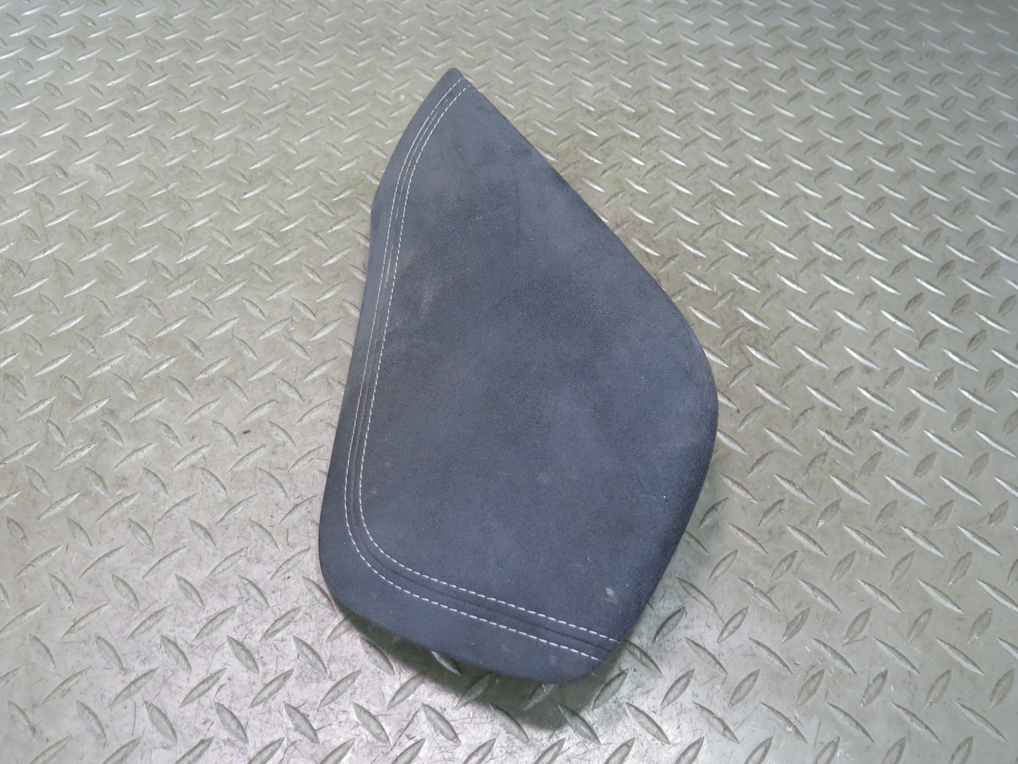 09-20 Nissan Z34 370Z Center Console Left & Right Trim Cover Panel Set Black OEM