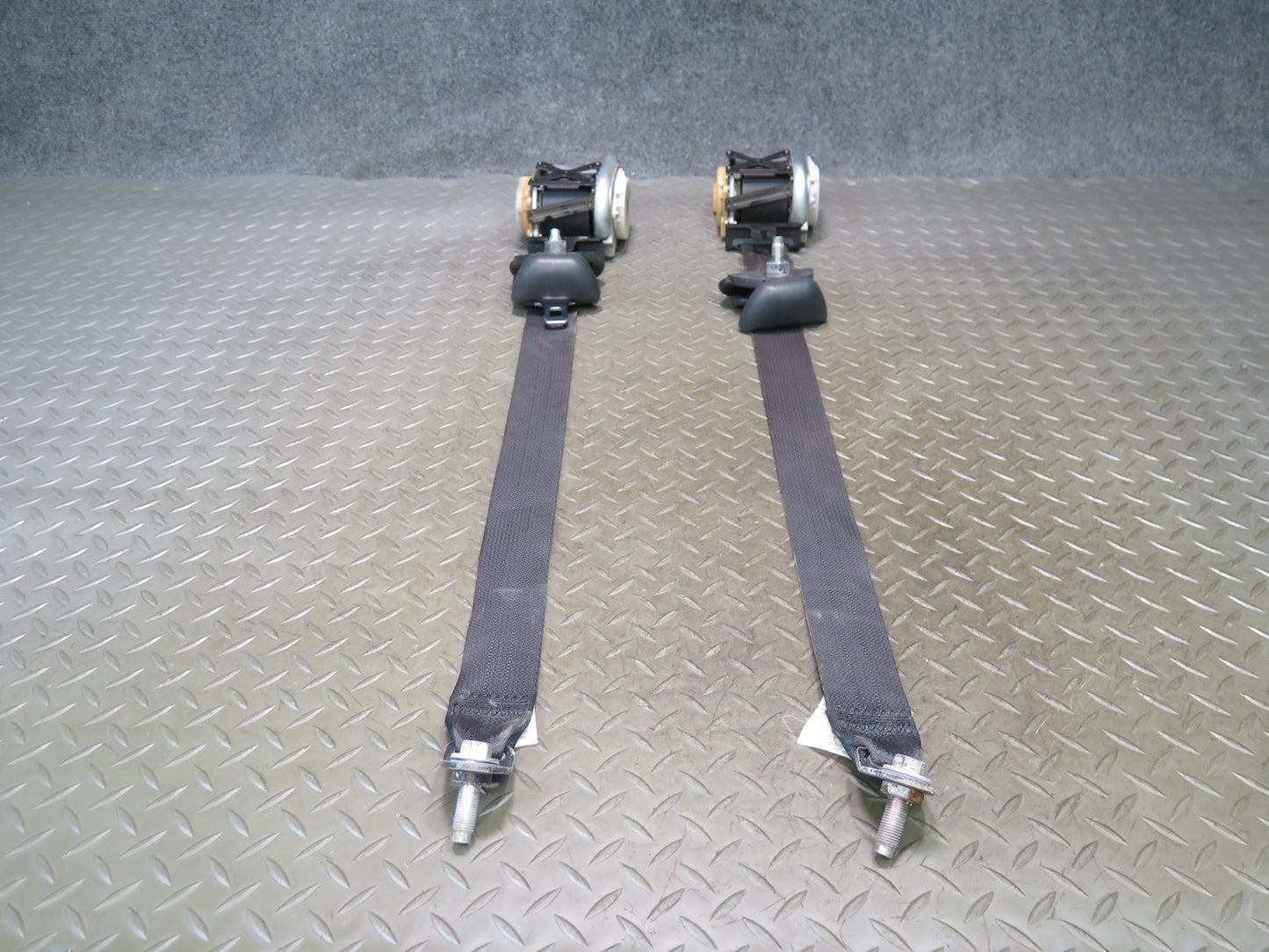 10-20 NISSAN 370Z Z34 CONVERTIBLE FRONT LEFT & RIGHT SIDE SEATBELT RETRACTOR SET OEM