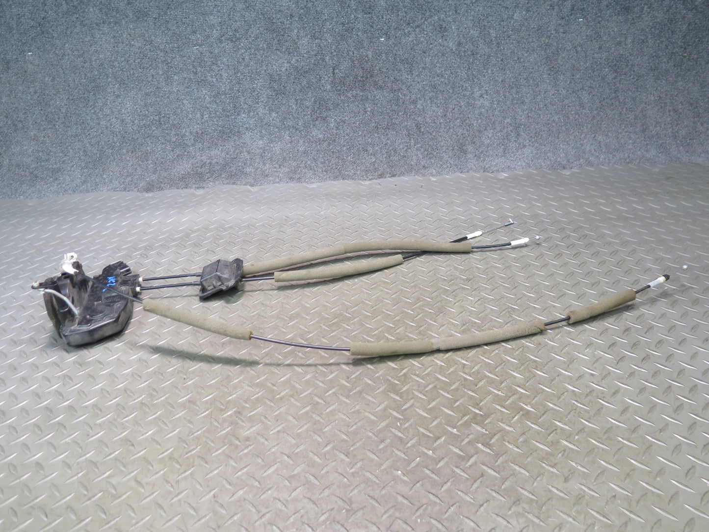 09-20 Nissan 370Z Z34 Front Left Driver Door Lock Latch Actuator OEM