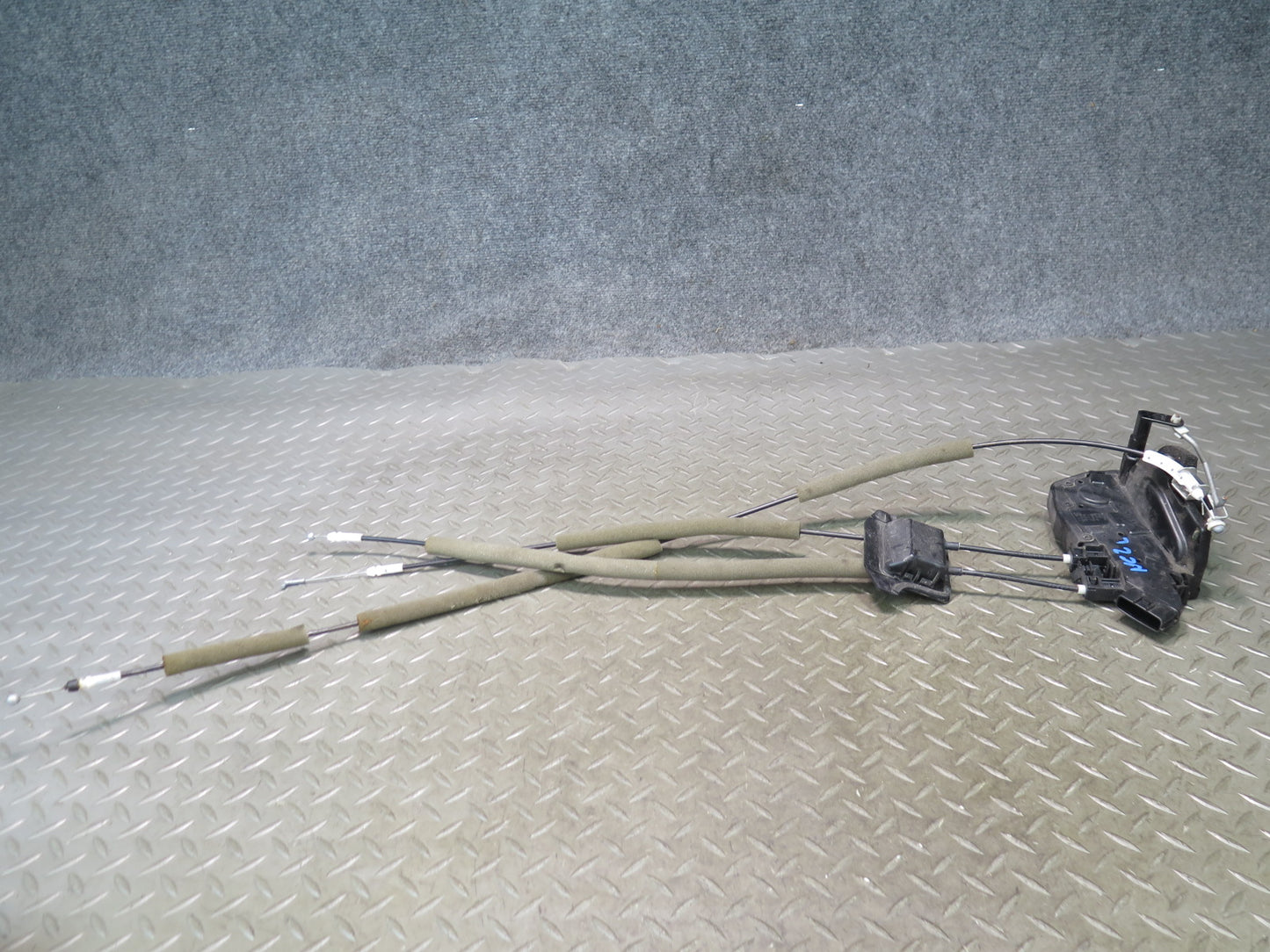 09-20 Nissan 370Z Z34 Front Left Driver Door Lock Latch Actuator OEM