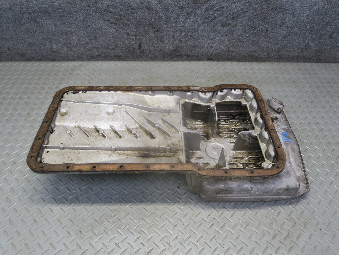 1987-1991 Porsche 928 S4 5.0L V8 Engine Motor Lower Oil Pan 9281012019R