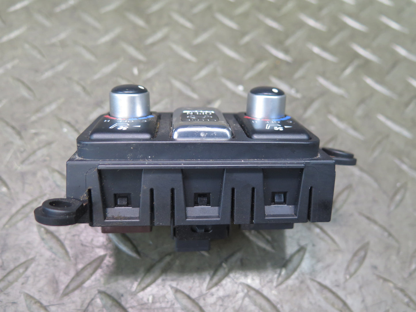 10-19 Nissan 370Z Z34 Convertible Center Console Roof & Seat Climate Switch OEM