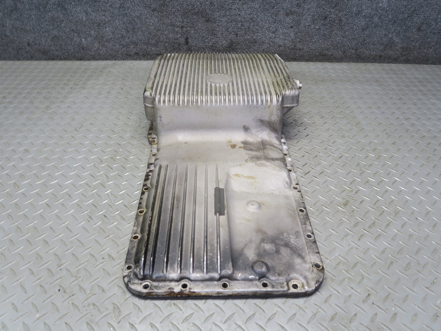 1987-1991 Porsche 928 S4 5.0L V8 Engine Motor Lower Oil Pan 9281012019R