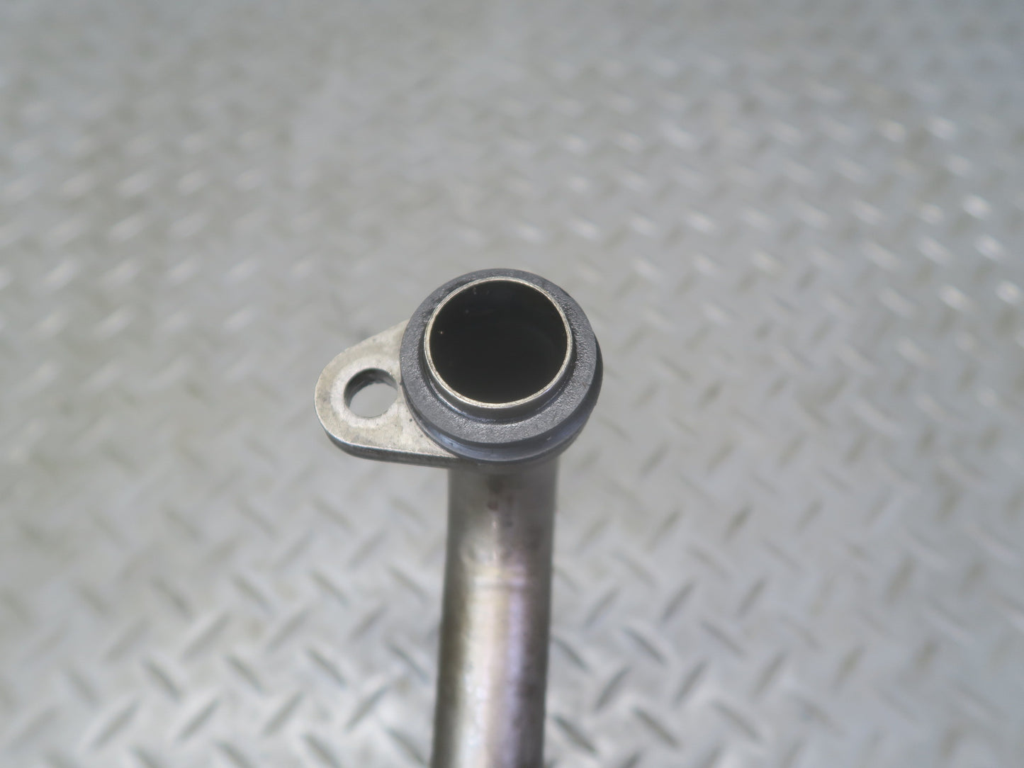 1987-1991 Porsche 928 S4 5.0L V8 Engine Motor Oil Pick UP Tube