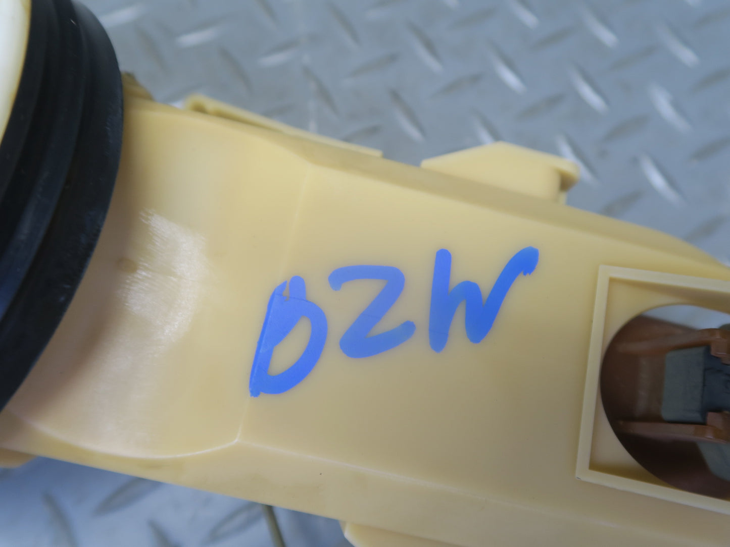 96-02 BMW E36/7 Z3 Fuel Pump Level Sensor Sending Unit OEM