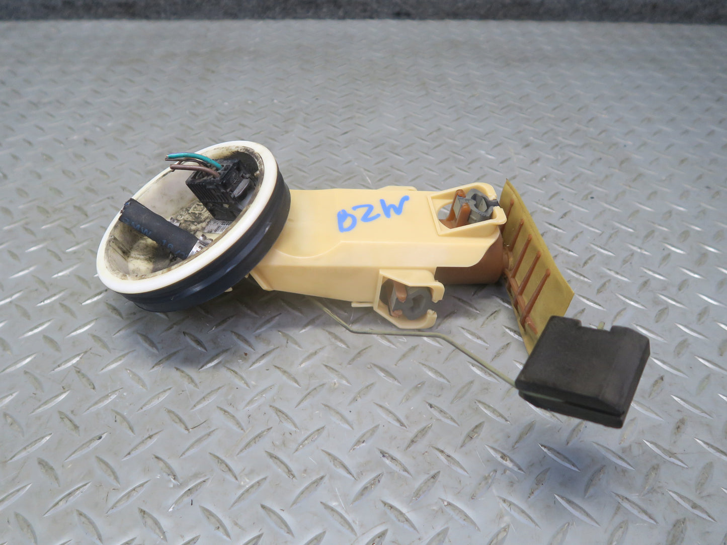 96-02 BMW E36/7 Z3 Fuel Pump Level Sensor Sending Unit OEM
