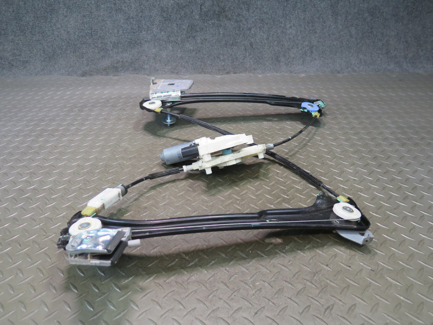 09-20 Nissan 370Z Z34 Front Right Passenger Door Window Regulator w Motor OEM