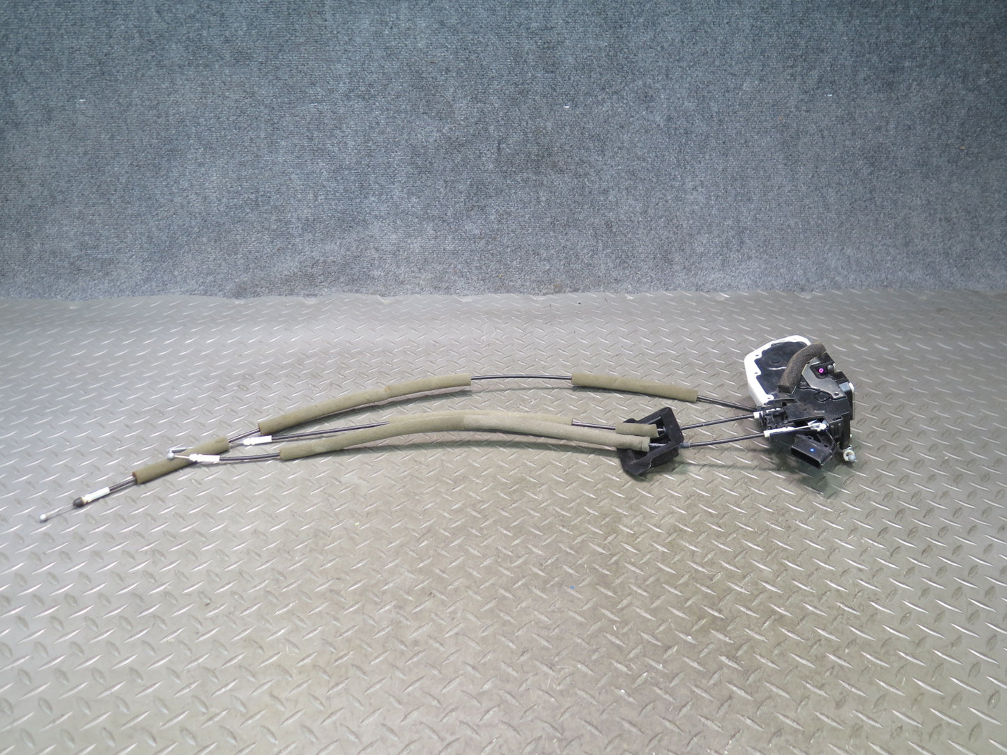 09-20 Nissan 370Z Z34 Front Right Passenger Door Lock Latch Actuator OEM