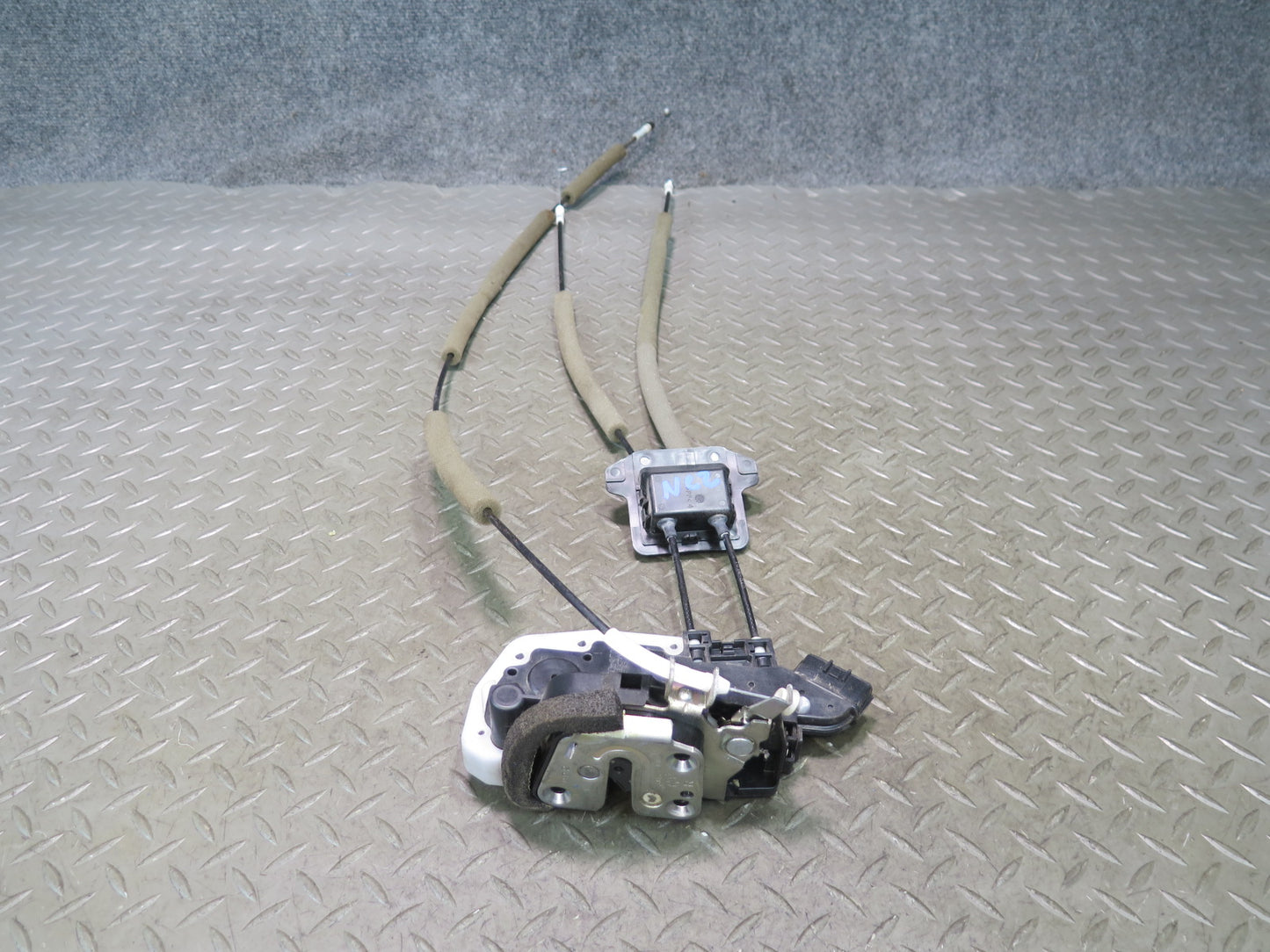 09-20 Nissan 370Z Z34 Front Right Passenger Door Lock Latch Actuator OEM