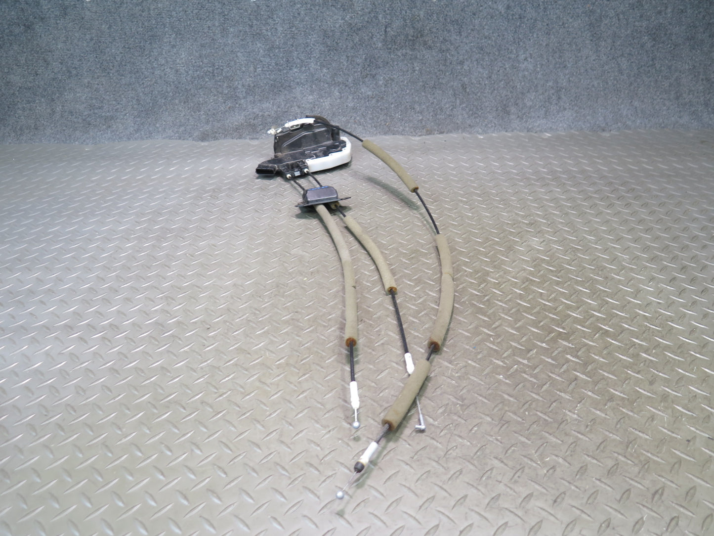09-20 Nissan 370Z Z34 Front Right Passenger Door Lock Latch Actuator OEM