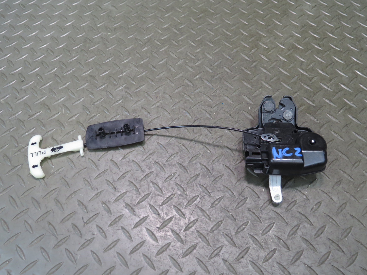 10-20 Nissan 370Z Z34 Rear Trunk Lid Lock Latch Actuator w Pull Handle OEM