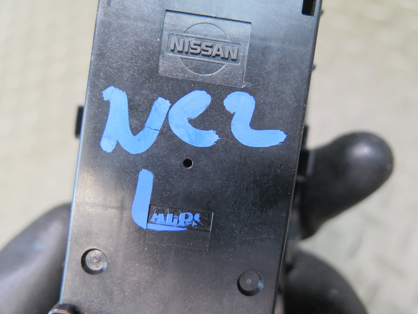 10-19 Nissan 370Z Z34 Convertible Front Left Door Master Power Window Switch OEM