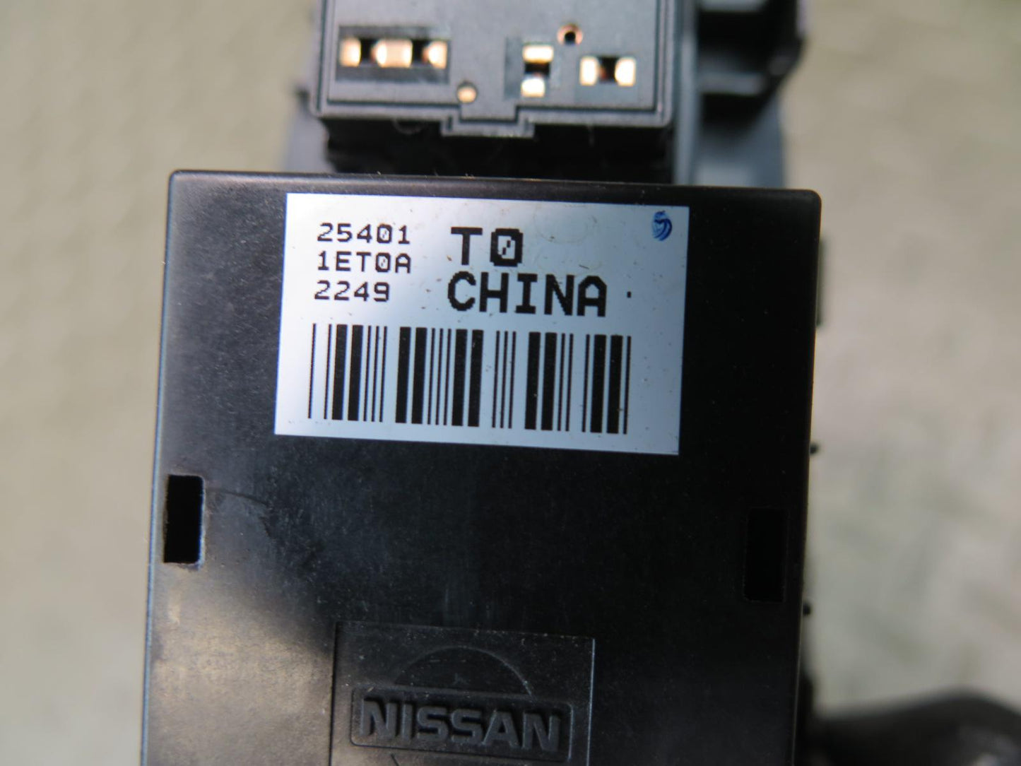 10-19 Nissan 370Z Z34 Convertible Front Left Door Master Power Window Switch OEM