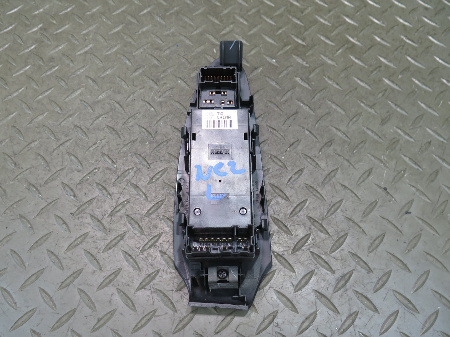 10-19 Nissan 370Z Z34 Convertible Front Left Door Master Power Window Switch OEM