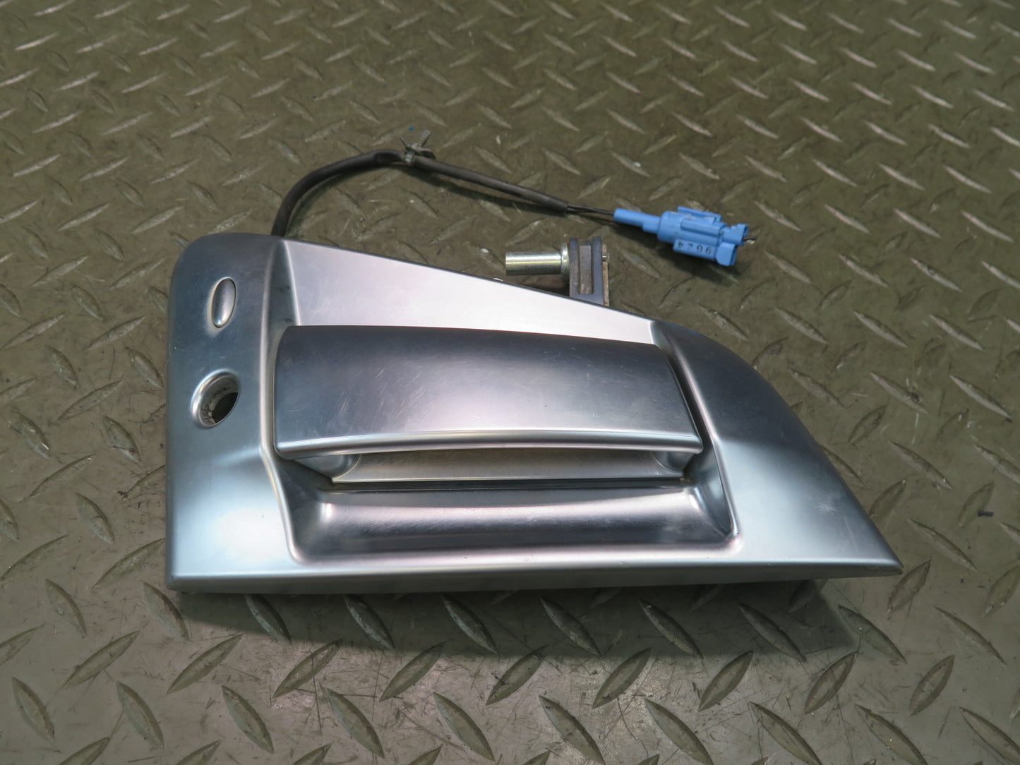 09-17 Nissan 370Z Z34 Front Left Door Exterior Handle Silver OEM