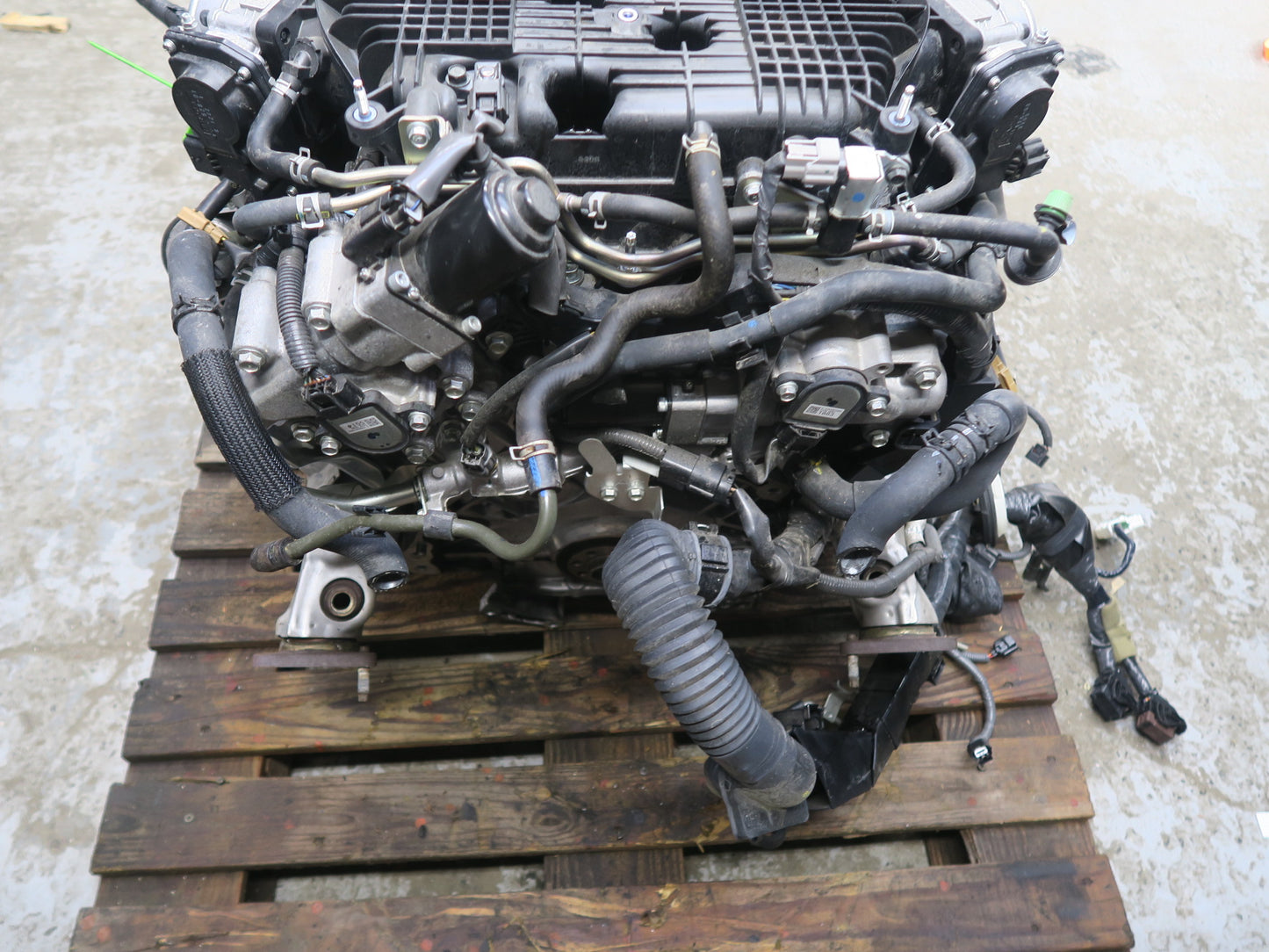 12-20 Nissan Z34 370Z VQ37VHR 3.7L M/T VIN A 4th Digit Engine Motor 31k Miles