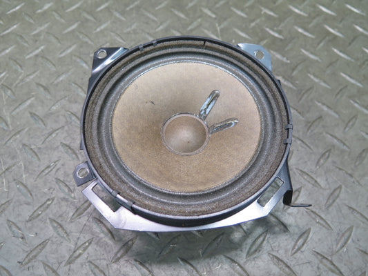 99-03 VW Eurovan MV T4 Rear Right Quarter Panel Speaker Woofer 703035403 OEM