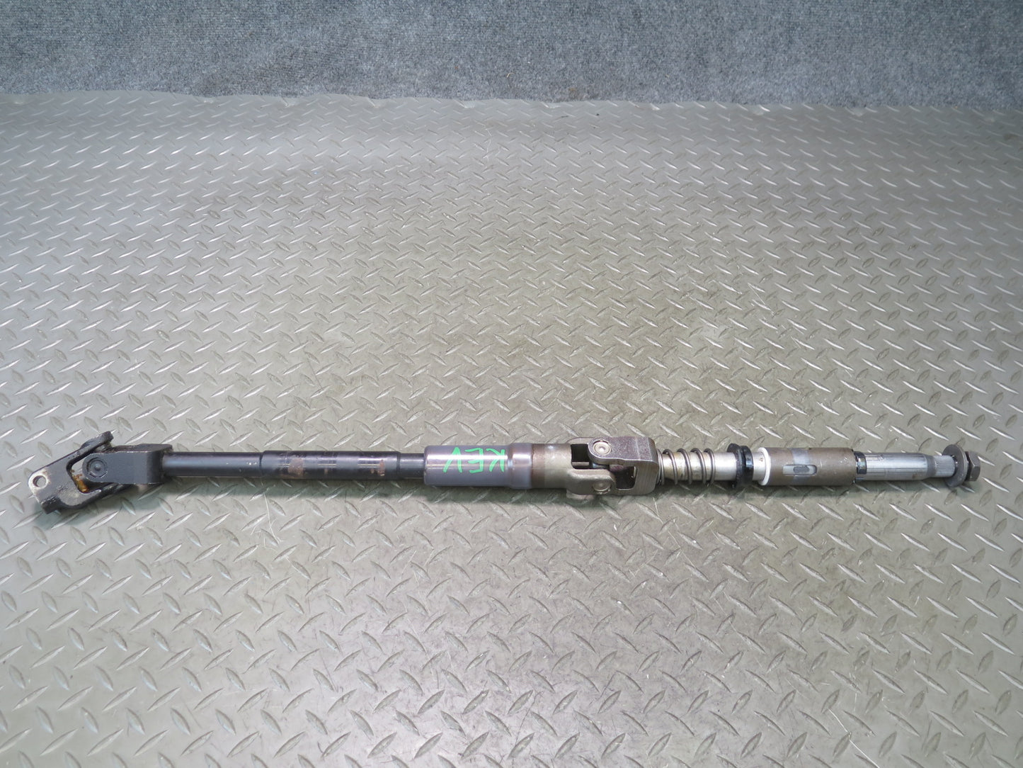 99-03 VW Eurovan T4 Steering Column Upper & Lower Linkage U Joint Shaft OEM