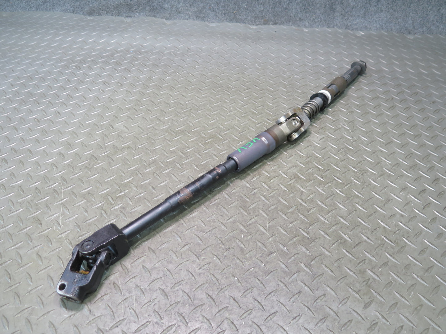 99-03 VW Eurovan T4 Steering Column Upper & Lower Linkage U Joint Shaft OEM