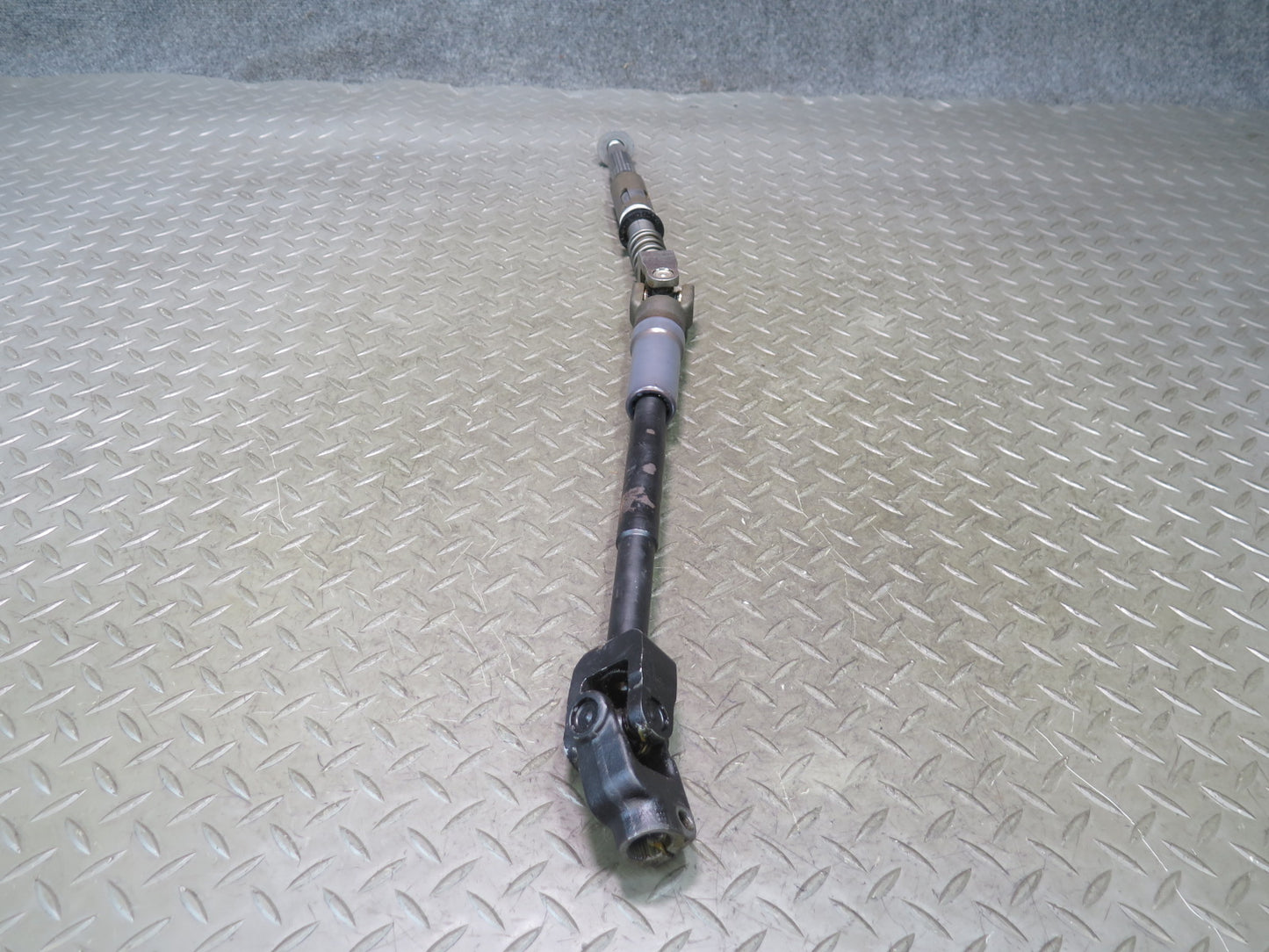 99-03 VW Eurovan T4 Steering Column Upper & Lower Linkage U Joint Shaft OEM