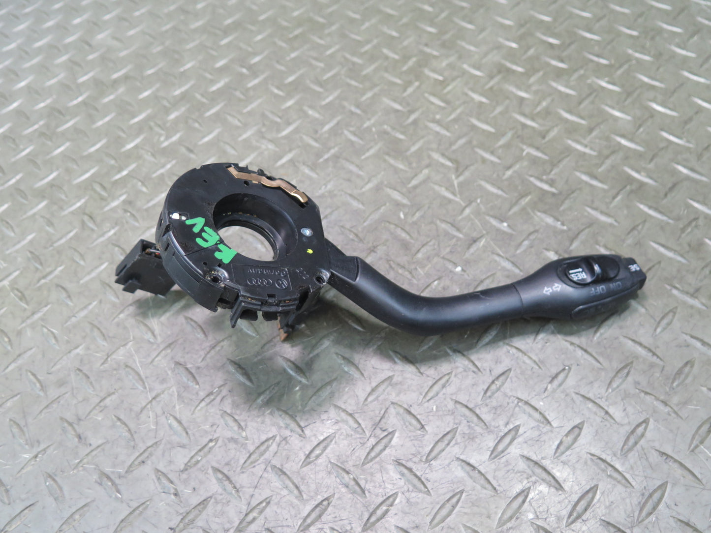 99-03 VW Eurovan T4 MV Steering Column Turn Signal Cruise Control Switch OEM