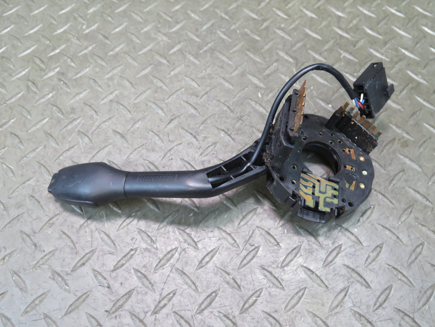 99-03 VW Eurovan T4 MV Steering Column Turn Signal Cruise Control Switch OEM