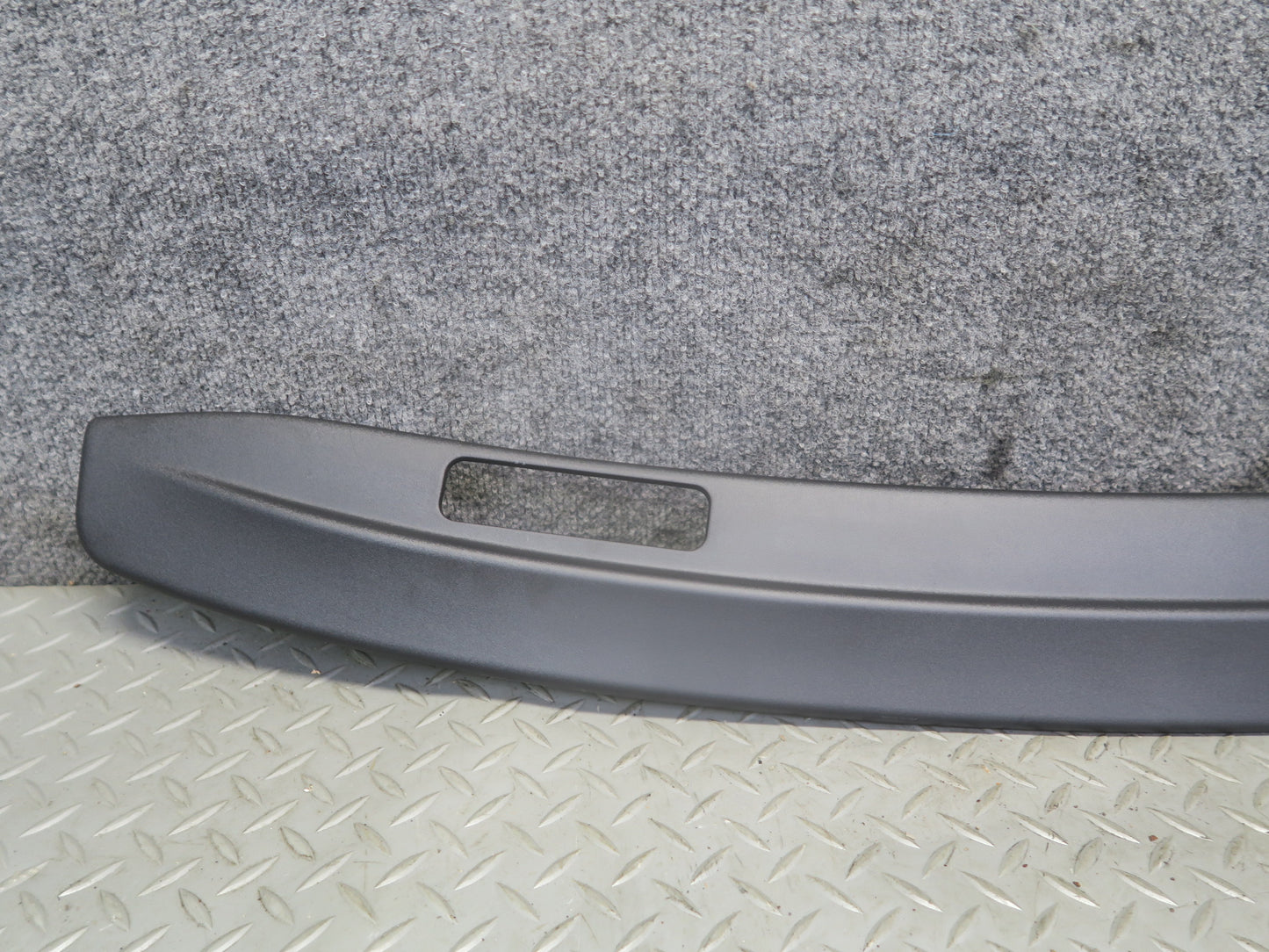 10-20 Nissan 370Z Z34 Convertible Upper Windshield Trim Cover 739E2-1ET0A OEM