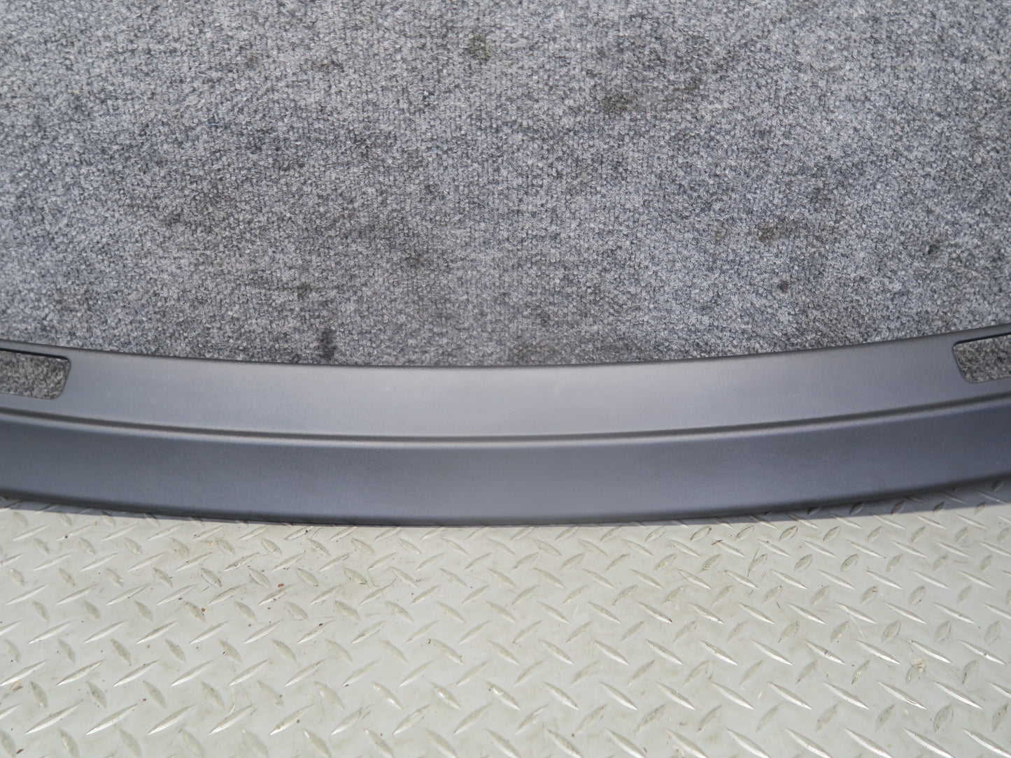 10-20 Nissan 370Z Z34 Convertible Upper Windshield Trim Cover 739E2-1ET0A OEM