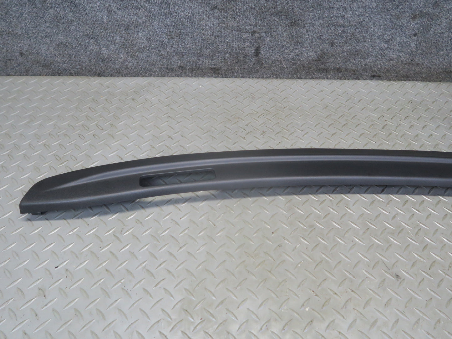 10-20 Nissan 370Z Z34 Convertible Upper Windshield Trim Cover 739E2-1ET0A OEM
