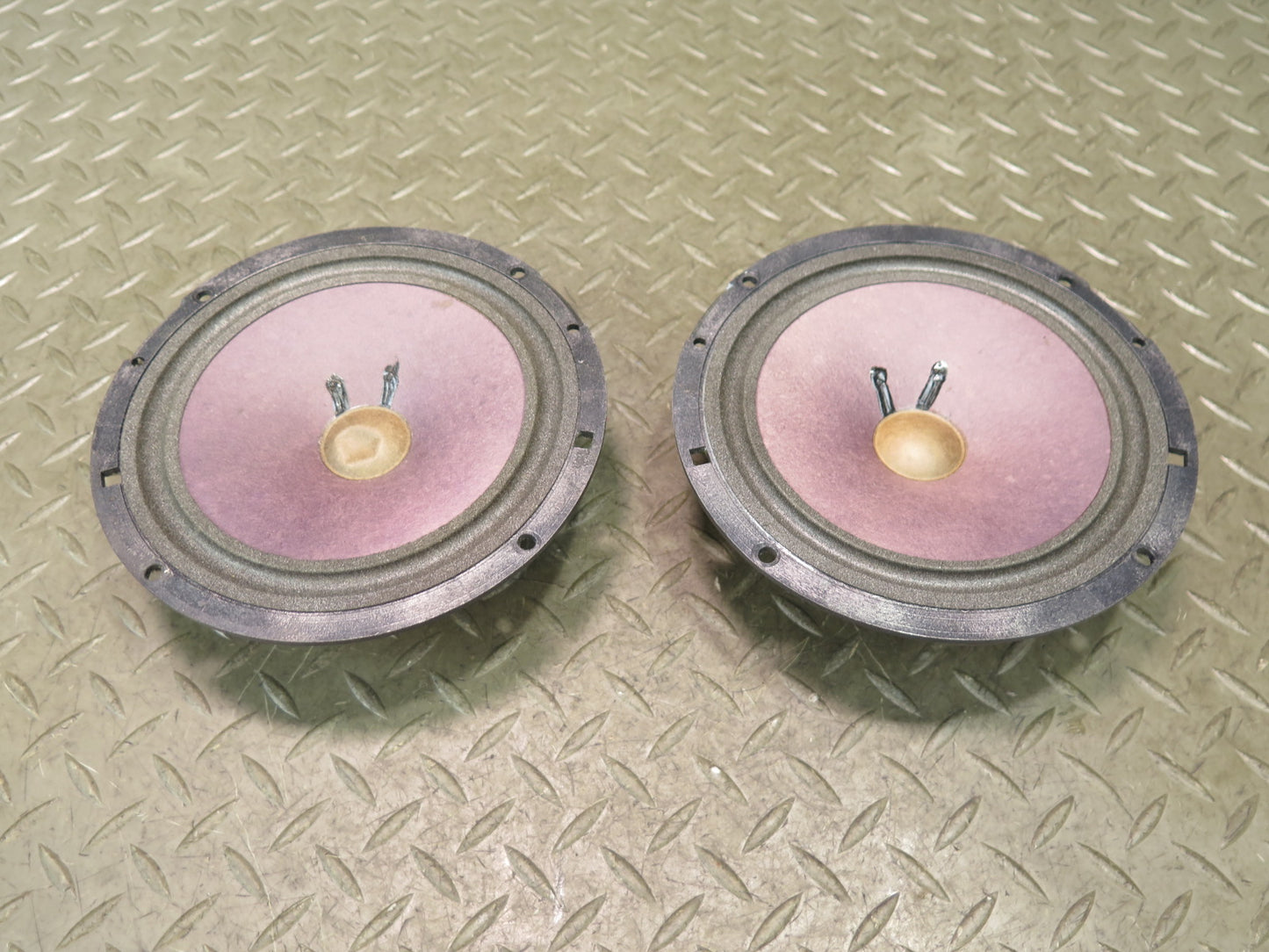 99-03 VW Eurovan T4 Set of 2 Front Left & Right Door Audio Speaker OEM