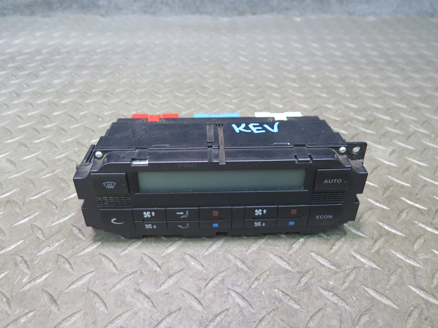 99-03 VW Eurovan MV T4 A/C Heater Climate Control Switch Panel 7D0907040 OEM