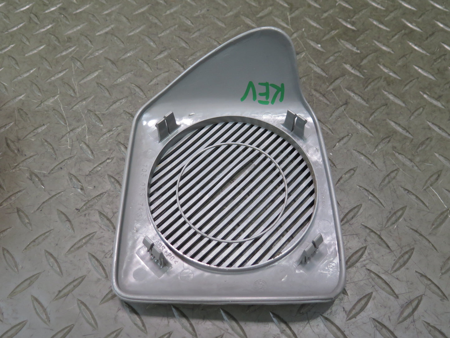 99-03 VW Eurovan T4 Set of 2 Rear Left & Right Speaker Grille Cover Gray OEM