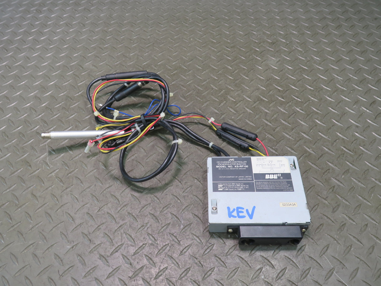 JVC KS-RF100 CD Changer Controller w Wire
