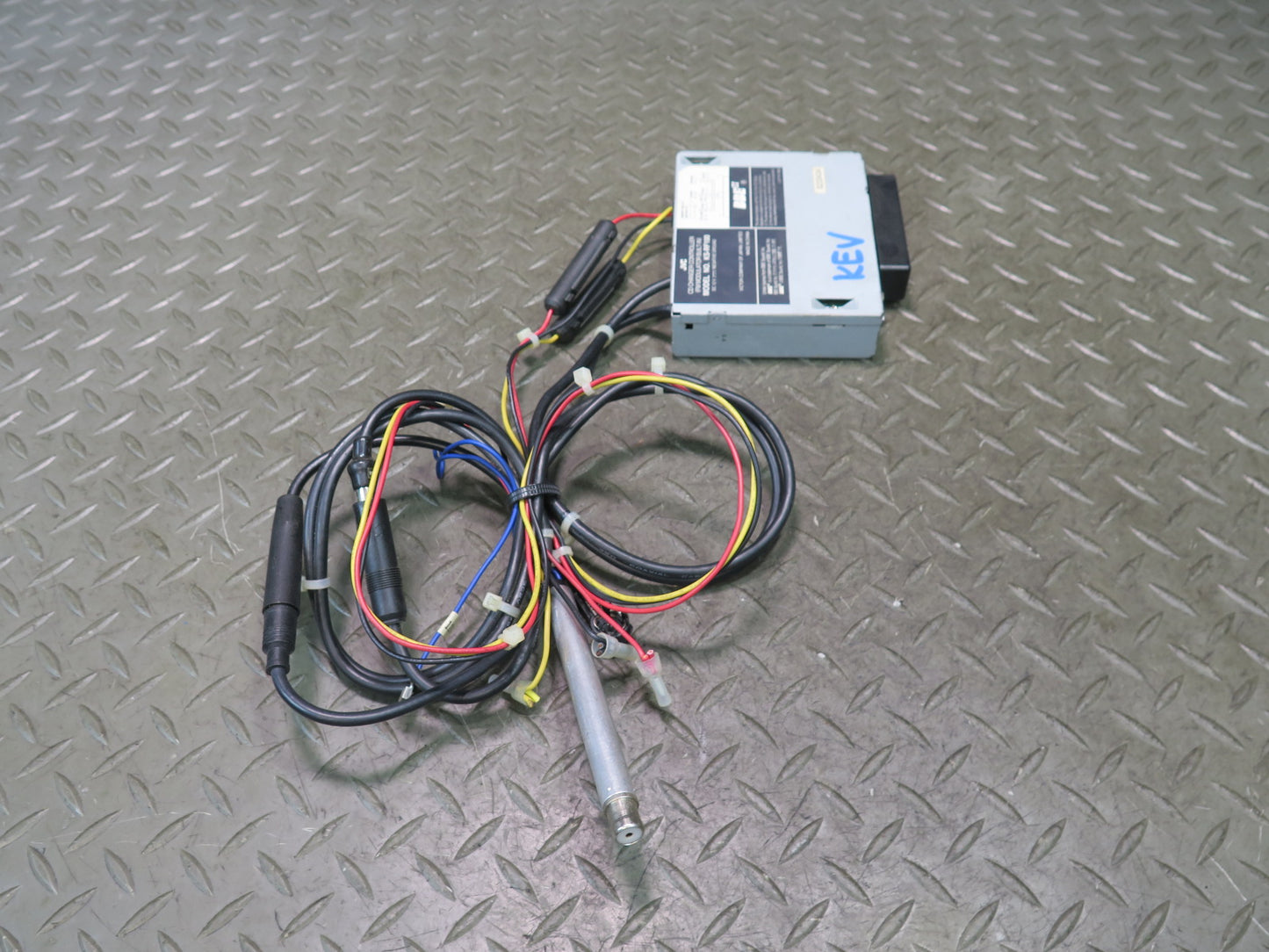 JVC KS-RF100 CD Changer Controller w Wire