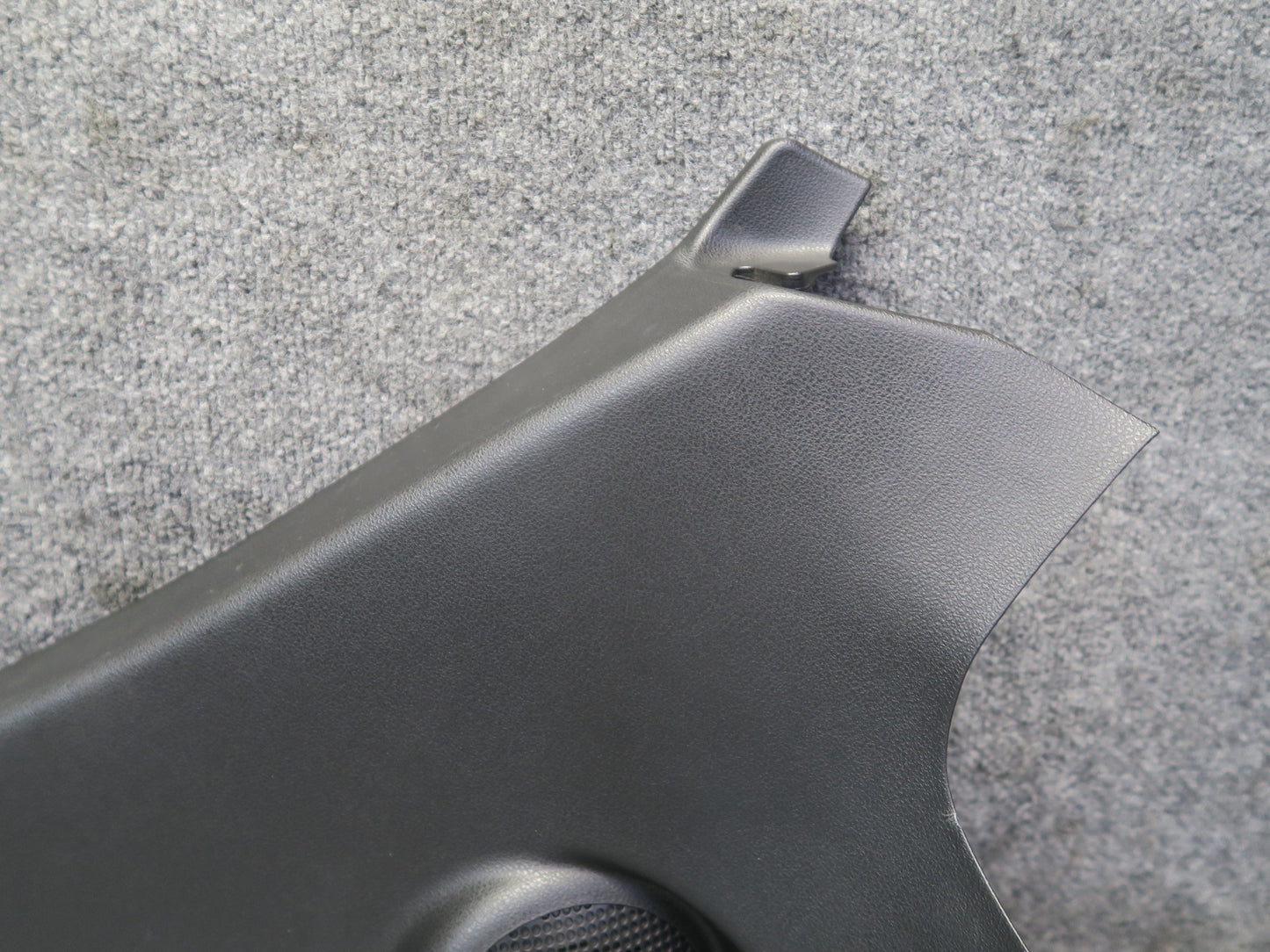 10-17 Nissan 370Z Convertible Rear Right Lower Quarter Trim Cover 769001ET1A OEM