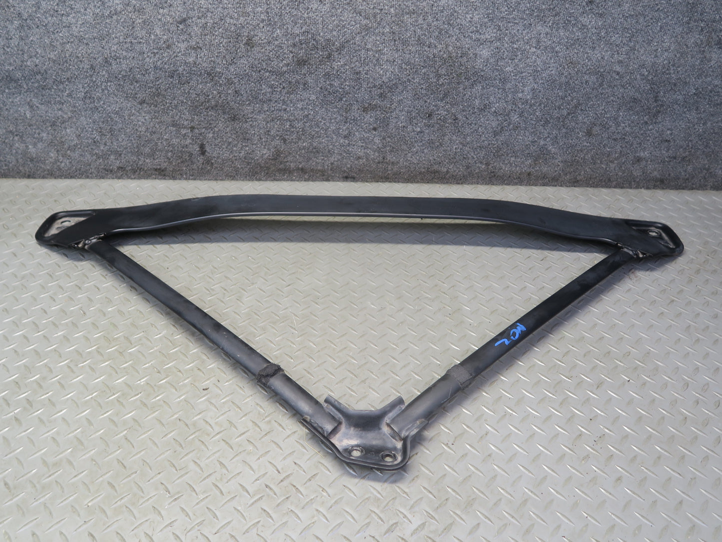 09-20 Nissan Z34 370Z Front Suspension Strut Tower Brace Cross Bar OEM