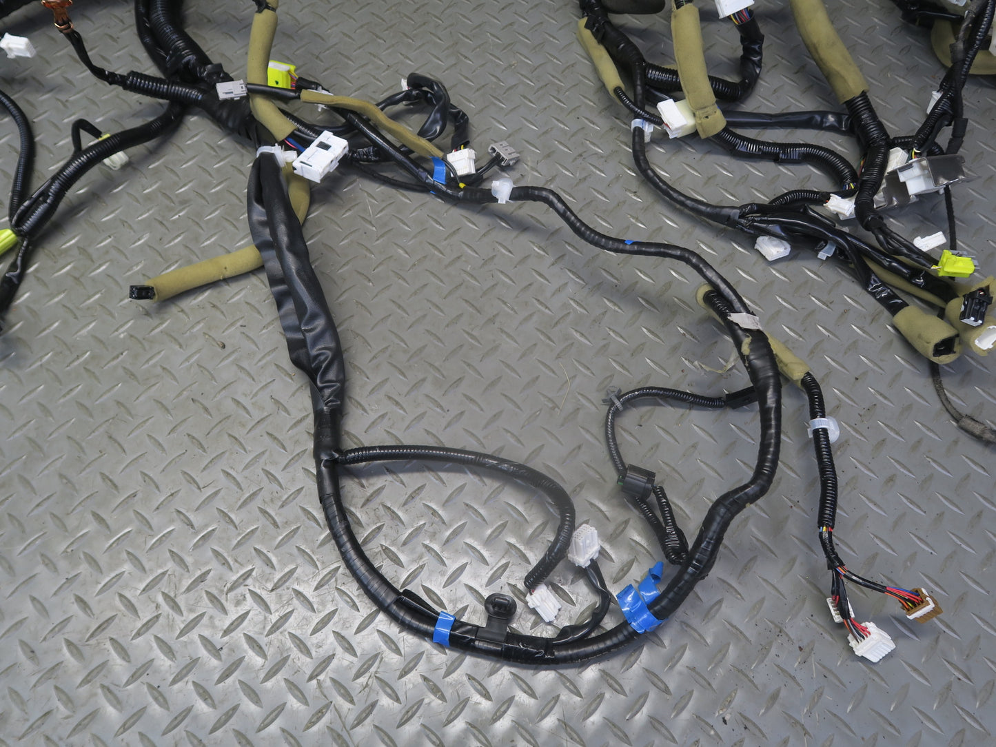 2010 Nissan 370Z Convertible VQ37VHR A/T Main Dash Dashboard Wire Harness OEM
