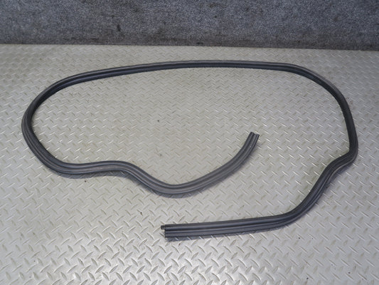 96-02 BMW E36/7 Z3 Roadster Rear Trunk Weatherstrip Rubber Seal OEM