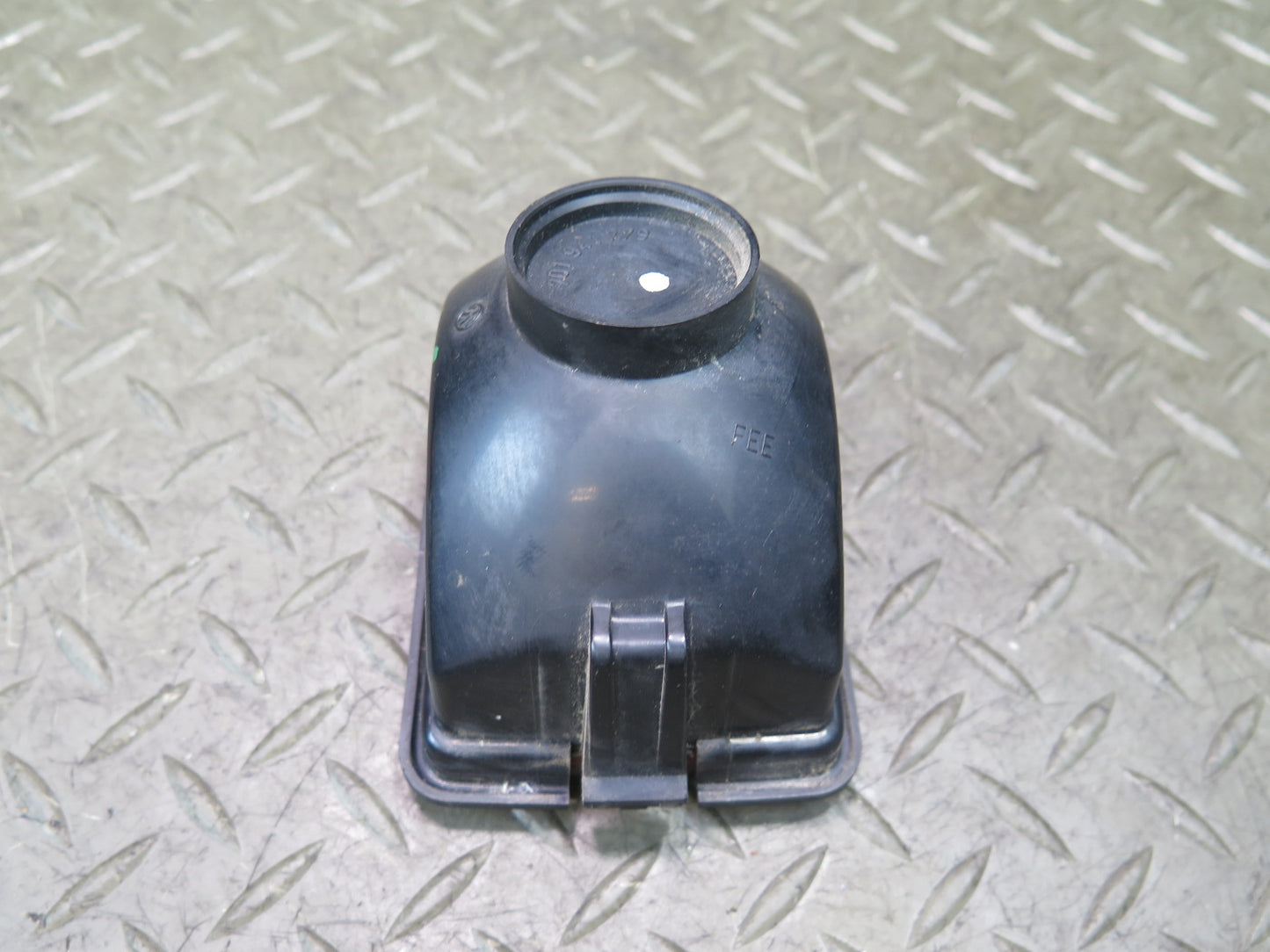 99-03 VW Eurovan T4 Set of 2 Rear Left  & Right Bumper Tail Light Lamp OEM