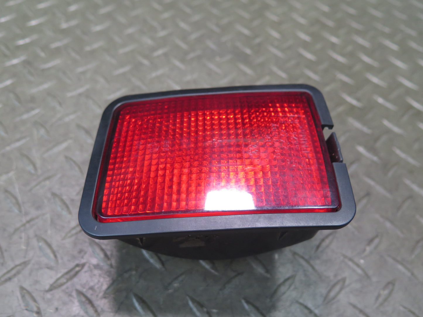 99-03 VW Eurovan T4 Set of 2 Rear Left  & Right Bumper Tail Light Lamp OEM