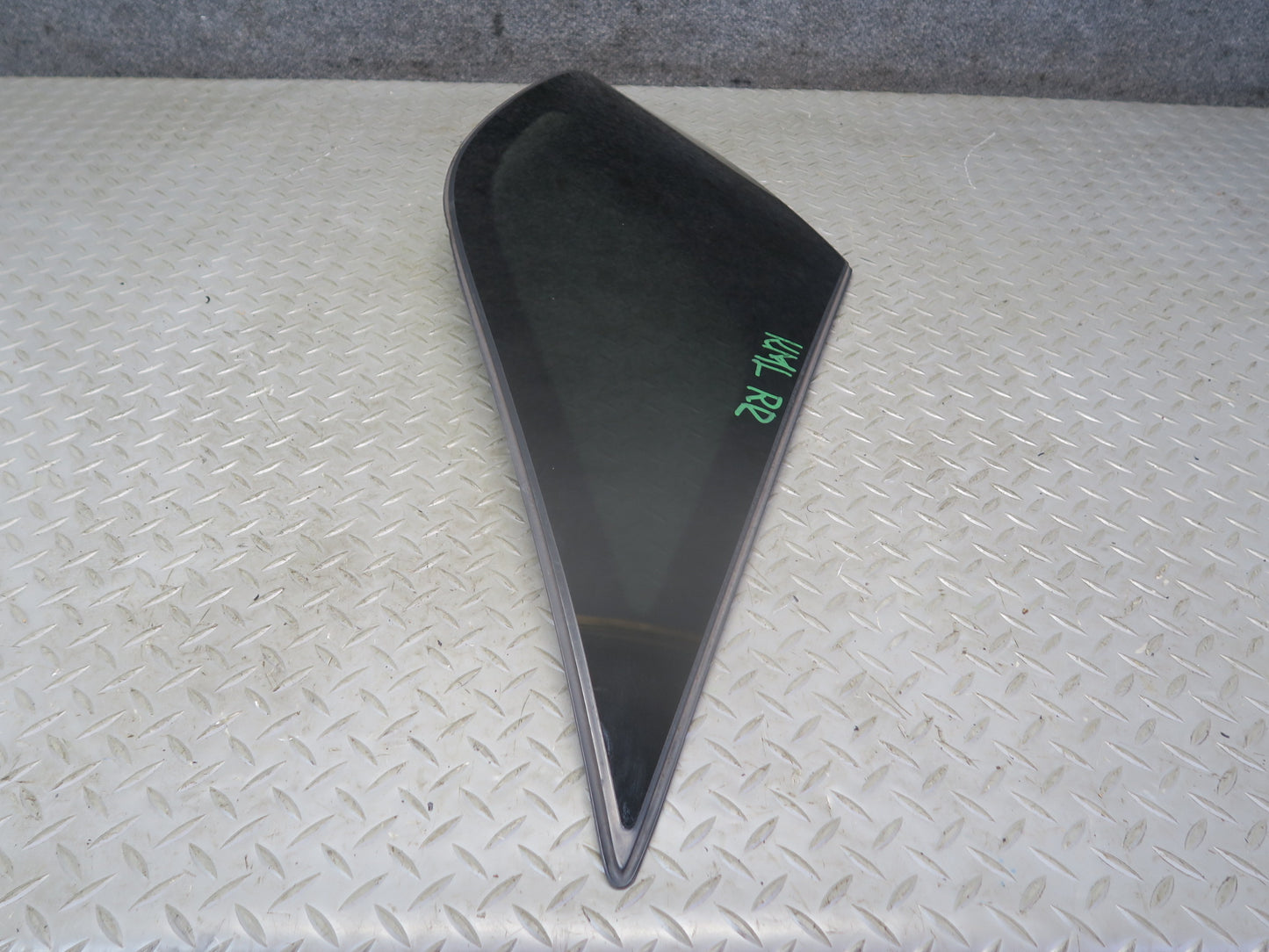 12-18 Mercedes W166 GLE Ml-class  Rear Right Quarter Window Glass OEM